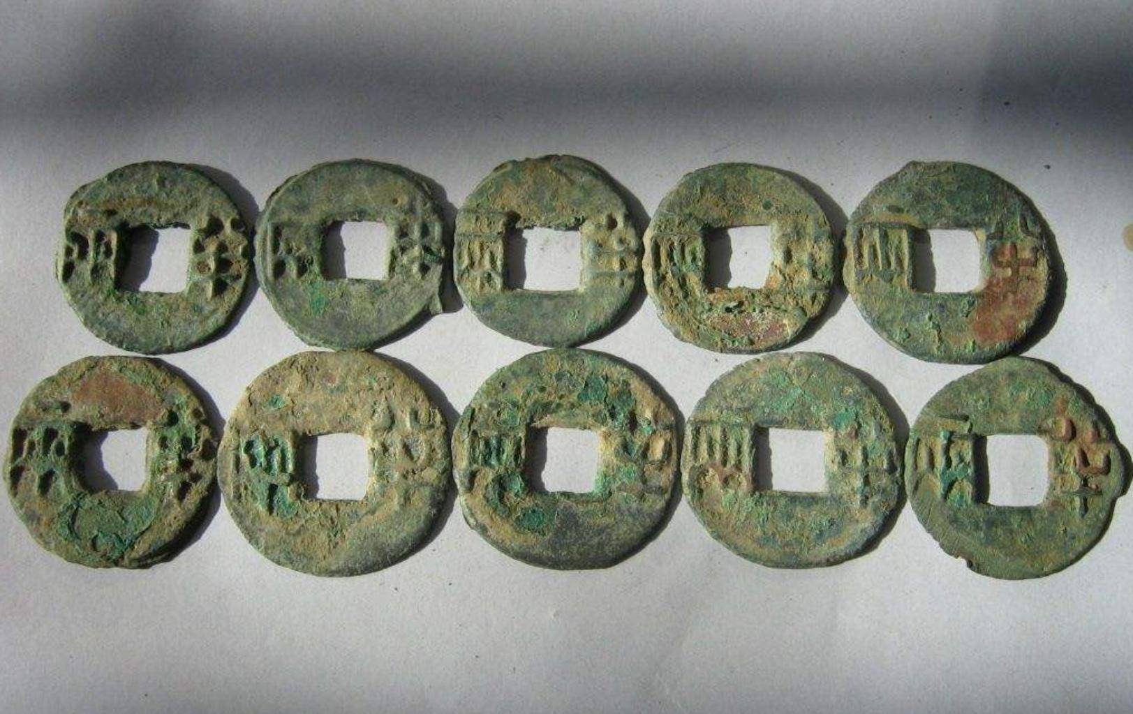 秦统一全国后统一货币的名称为